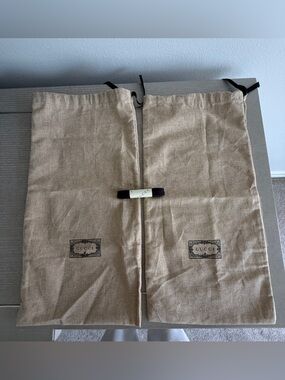 Gucci Canvas Dust Bags and black shoe laces —Pair in Natural woven color